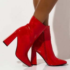 VICTORY-M - Chunky Heel Ankle Booties